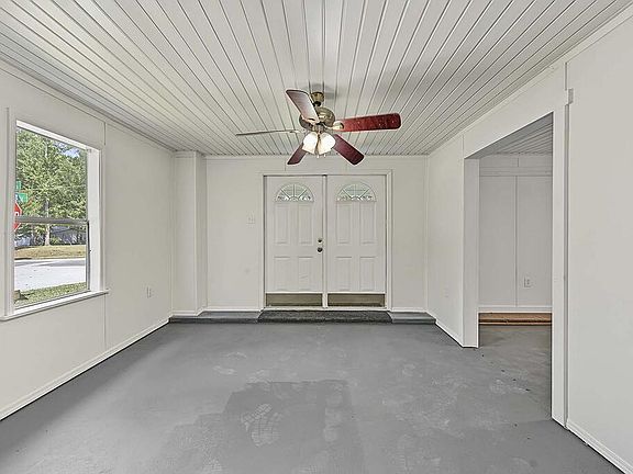 2nd image of 433 W Church St