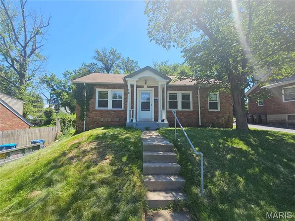 18 S Barat Ave, Saint Louis, MO 63135