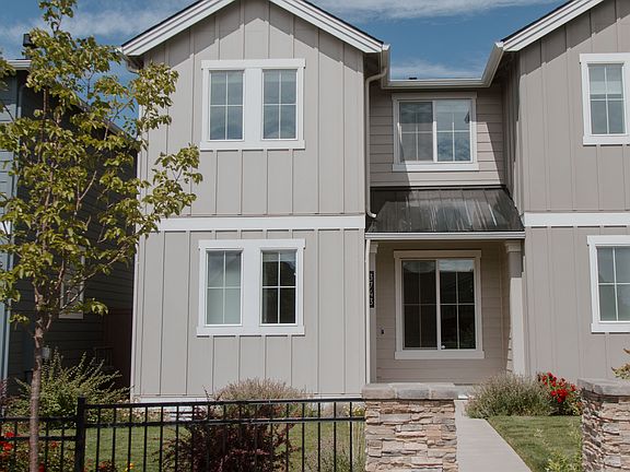 Front of townhome.