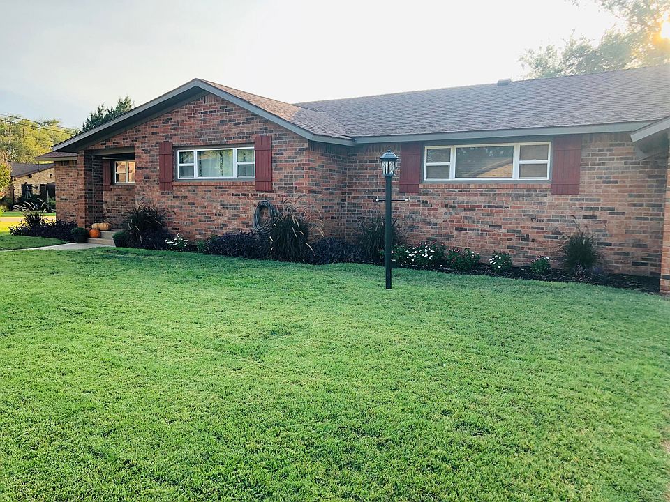 1st image of 211 Reed Ave