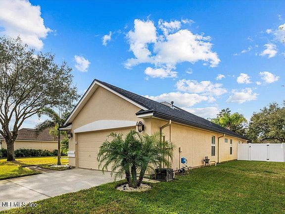 4th image of 14444 LAKE JESSUP Drive