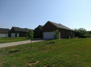 2034 Barretts Ridge Dr, Murfreesboro, TN 37130