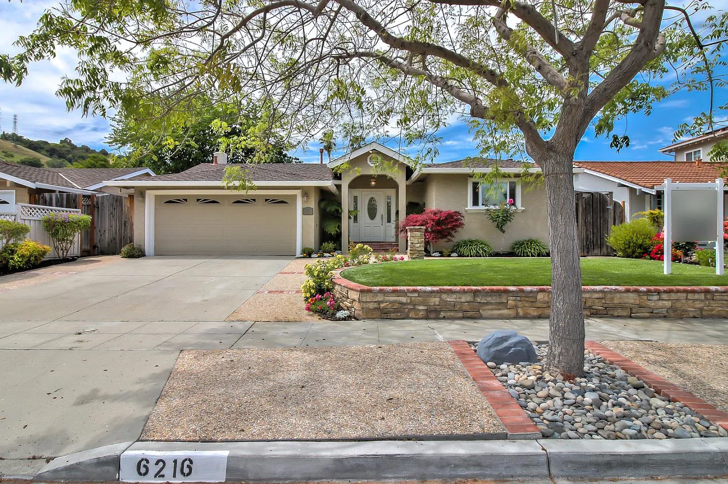 6216 Hopi Cir photo 1