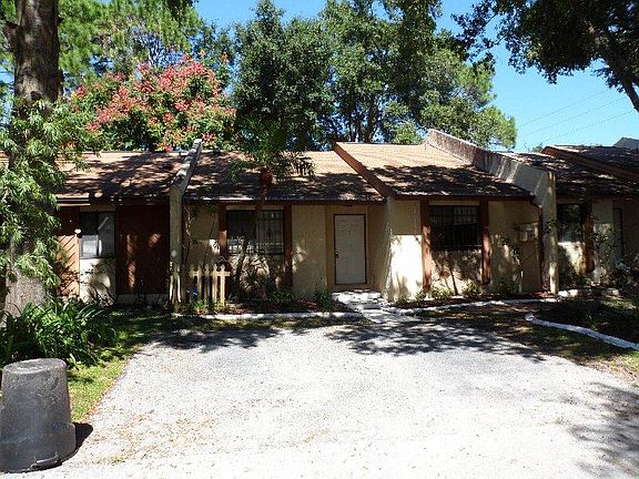 3rd image of 507 Bristol Dr