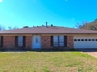 414 Muller Garden Rd, Tyler, TX 75703