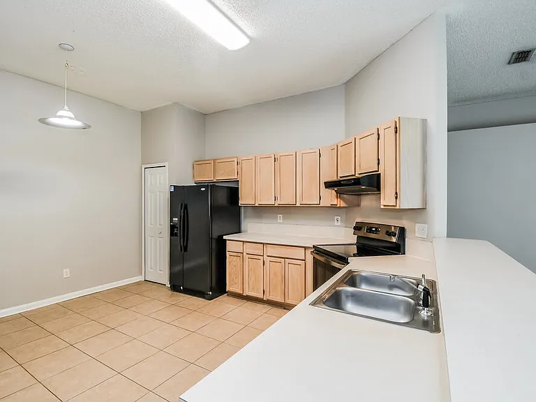 427 Federal Hill Rd — Photo 8