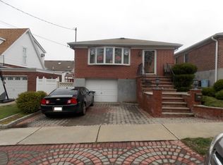13-21 137th St, College Point, NY 11356