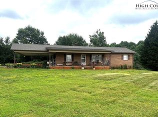 1181 Jay Burke Rd, Taylorsville, NC 28681