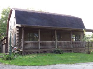 9797 Thwing Rd, Chardon, OH 44024