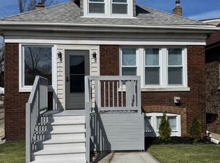 5542 W 64th St, Chicago, IL 60638