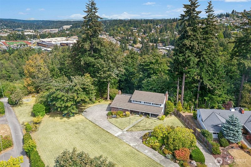 2nd image of 12406 SE 47th Street