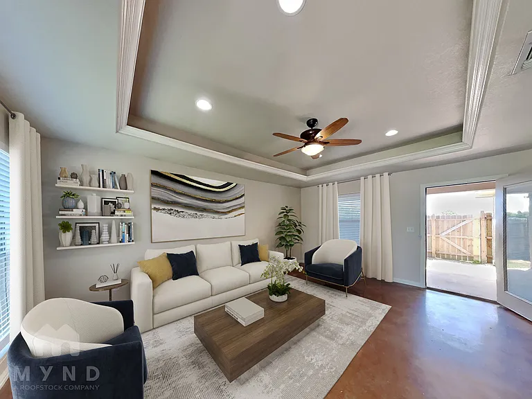 102 Jolin Ln — Photo 2