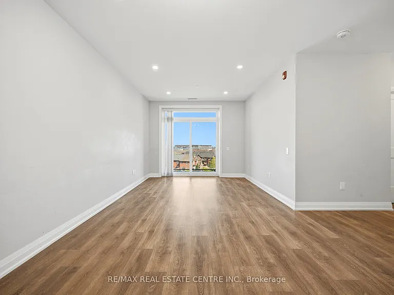 830 Megson Ter #513 — Photo 17