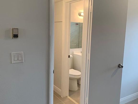 4th image of 660-670-680 NE 8th Ave