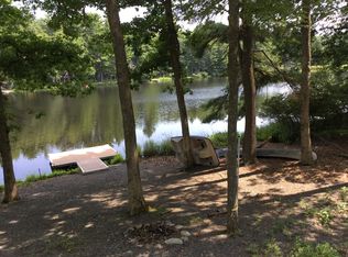 123 Lake Dr, Dingmans Ferry, PA