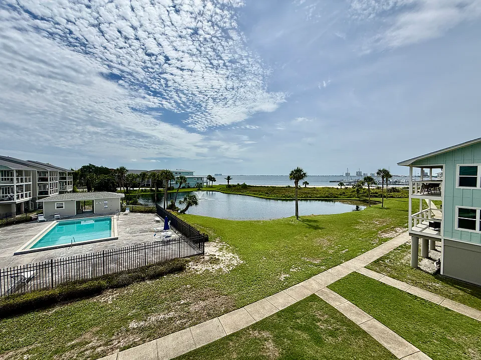 200 Pensacola Beach Rd