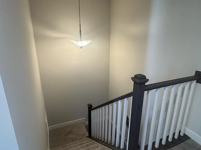 68 Rosemary Way — Photo 26