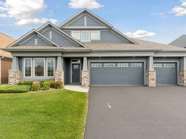 8716 9th Pl N, Lake Elmo, MN 55042
