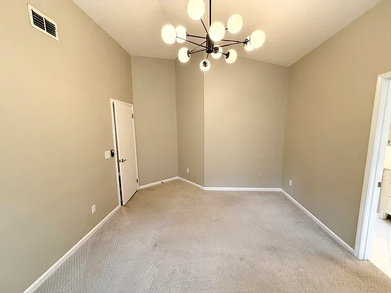 14174 Hampton Falls Dr N — Photo 31