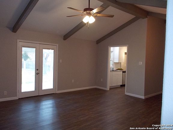 5th image of 6814 Blue Lake Dr