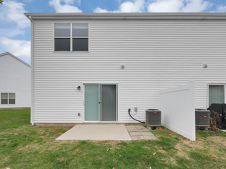 5527 Albany Terrace Way — Photo 17