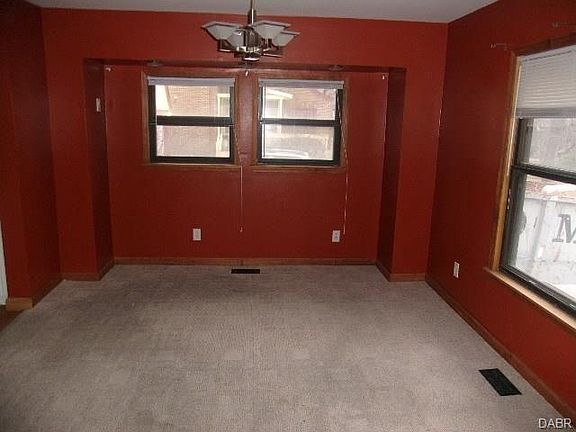 3rd image of 1812 Elsmere Ave #2