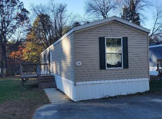 26 R And R Park, Dayville, CT 06241