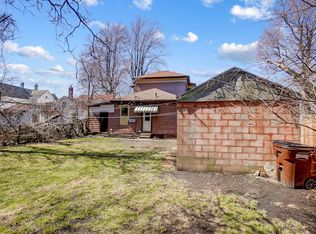 738 S Center St, Springfield, OH 45506