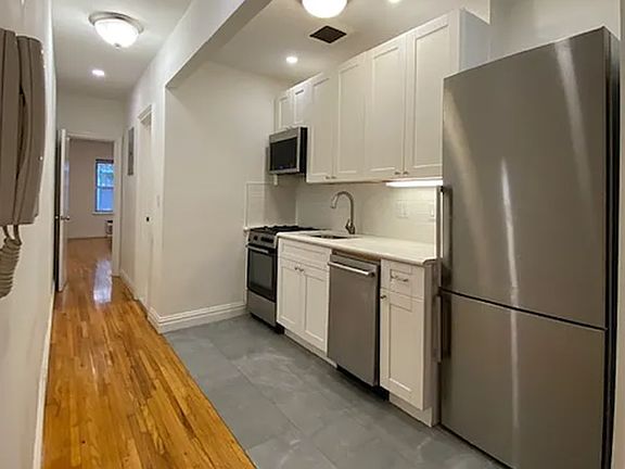 5th image of 517 E 75th St #Gaw