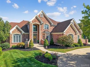 544 Forest Crst, Lake St Louis, MO 63367