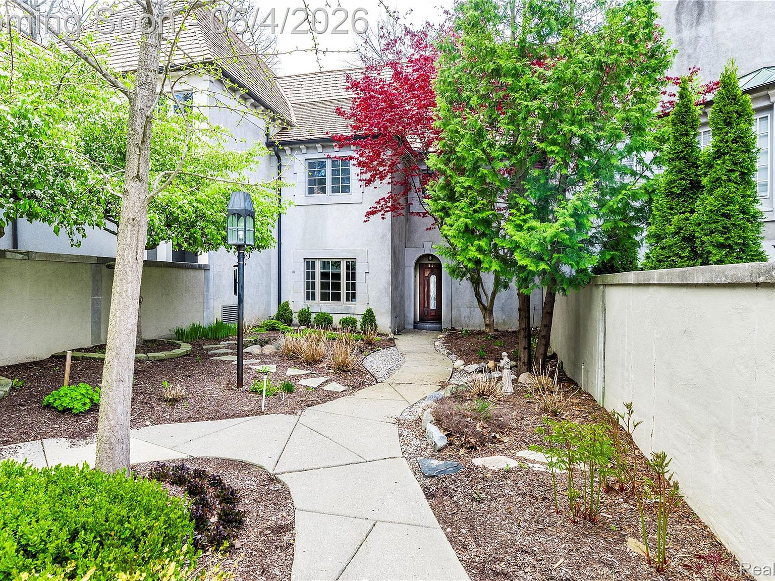 5467 Bristol Parke Dr