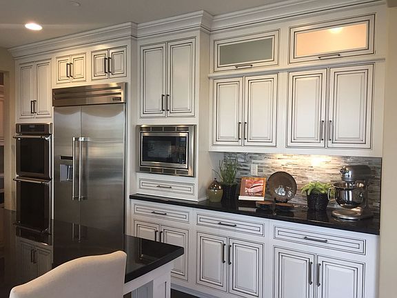 3rd image of 7208 Santorini Way