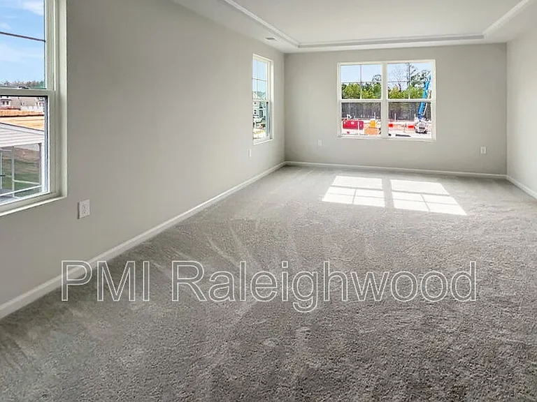 5028 Arkose Dr — Photo 15