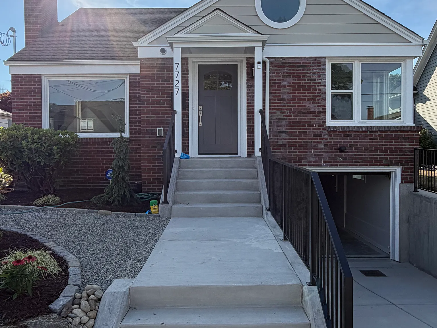 4 bed, 3.5 bath, 2850 sqft, $6,250 — Photo 2