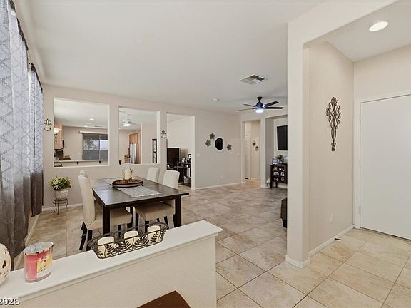 3rd image of 4417 Desert Park Ave