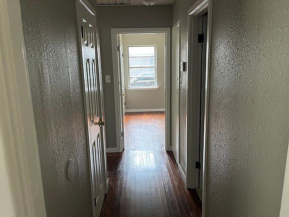 5th image of 201 Terrace Ln