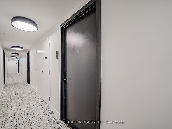 5th image of 3009 Novar Rd #1418