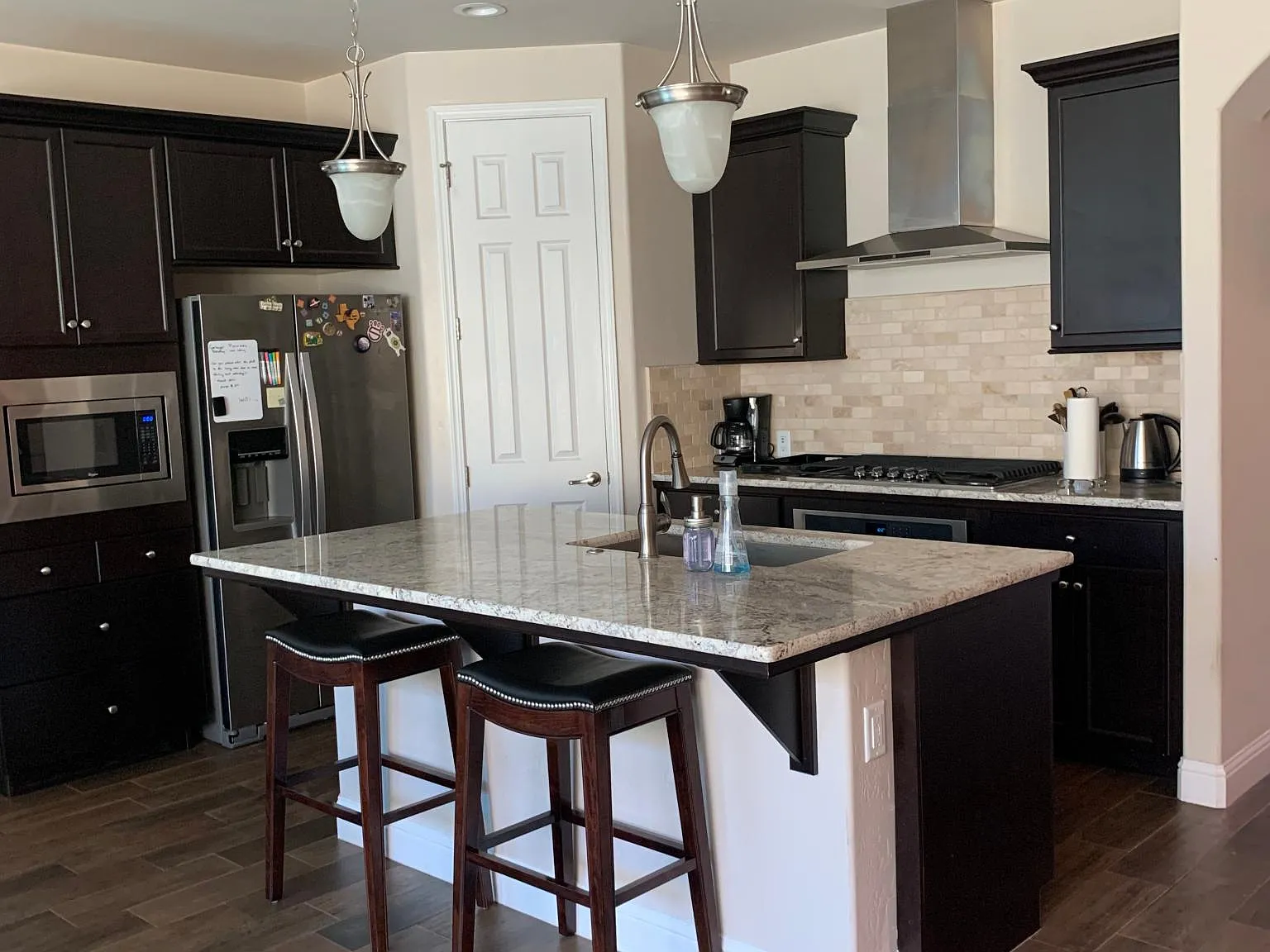 3 bed, 1623 sqft, $3,000 — Photo 4