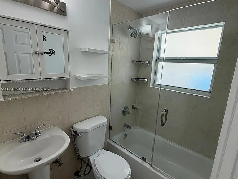 412 SW 10th Ave #1 — Photo 11