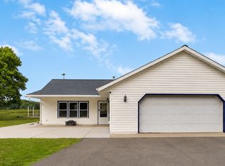 3736 Cedar Scenic Rd, Baxter, MN 56425
