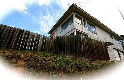 3rd image of 4488 Valeta St