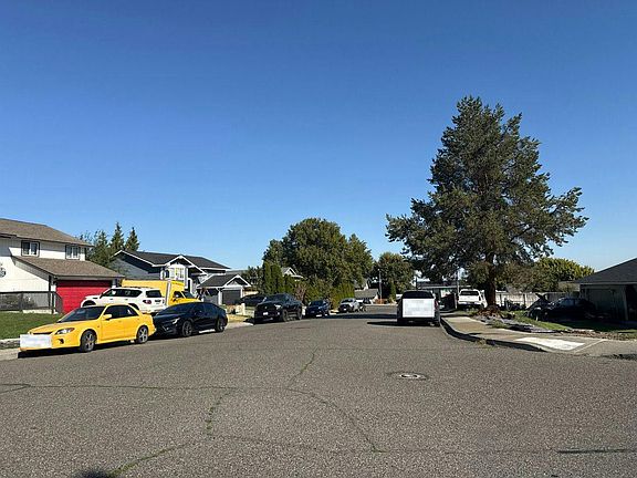 5th image of 1408 S Olympia Pl