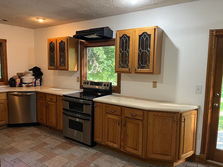 2130 Cave Hill Ln — Photo 15