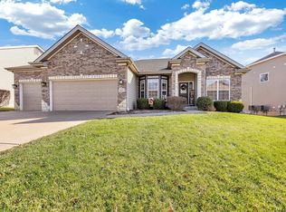 620 Wyndview Dr, Lake Saint Louis, MO 63367