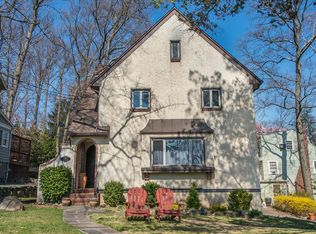 43 Pine St, Millburn, NJ 07041