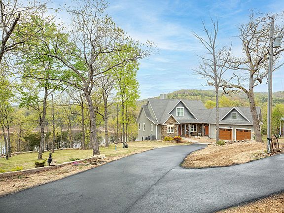4th image of 462 Monticello Road