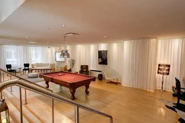 Rented by A & I Broadway | media 17