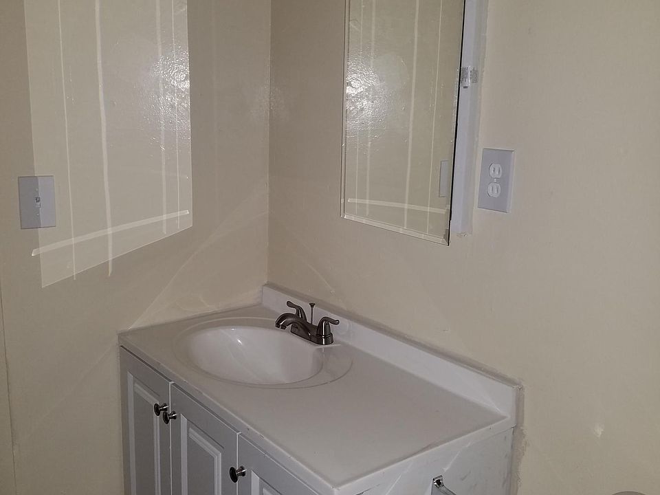 1st image of 1326 Maine Ave