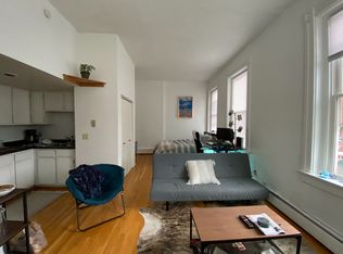 250 Warner St APT 4, Cincinnati, OH 45219