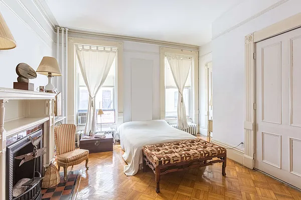 Rented by Compass | media 4